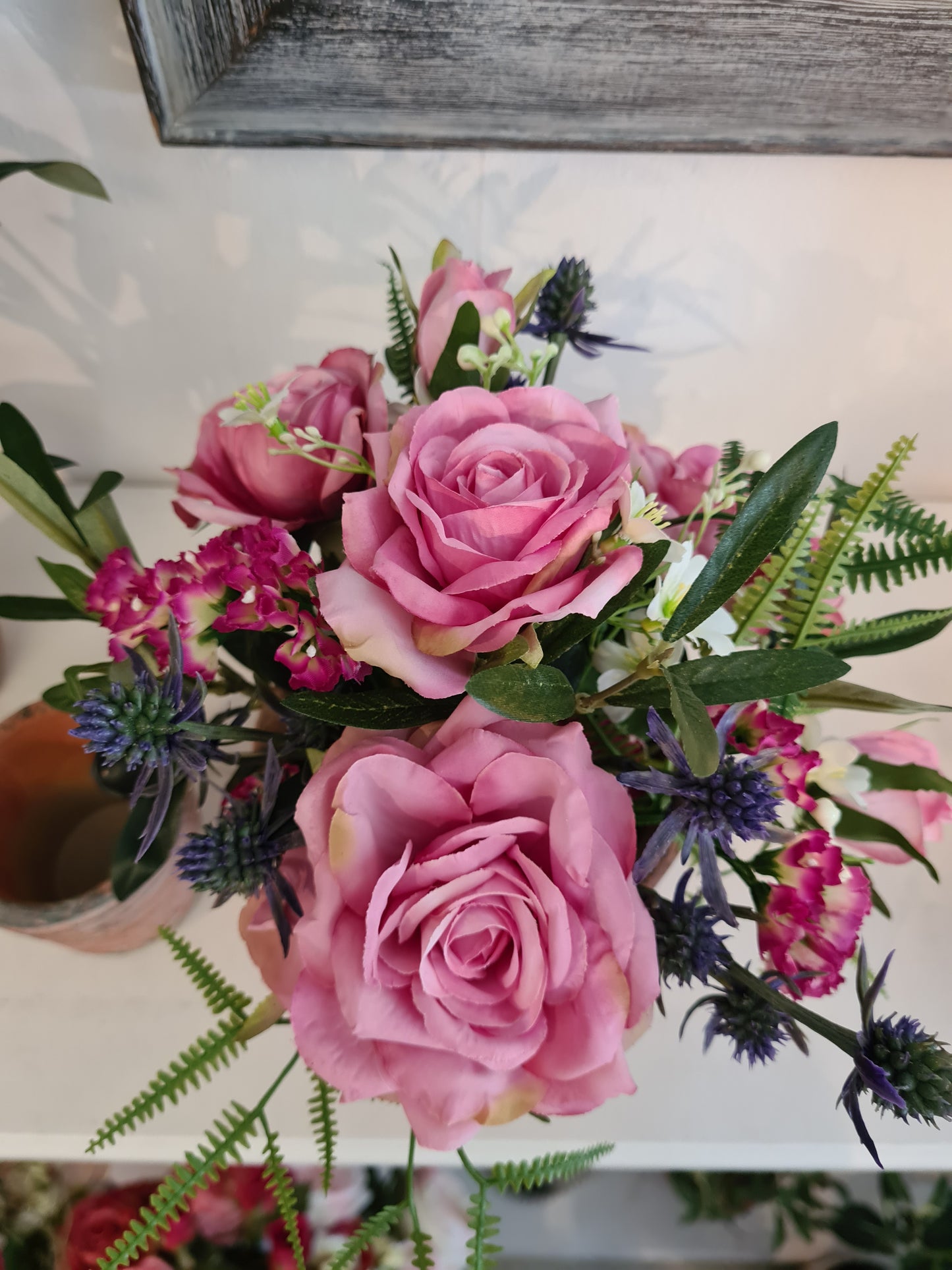 Blumenstrauß mit rosa Rosen kurz